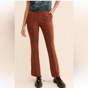 Go for that slim flare pant Brown 90s 2000s zipper front stretchy Xs free people
